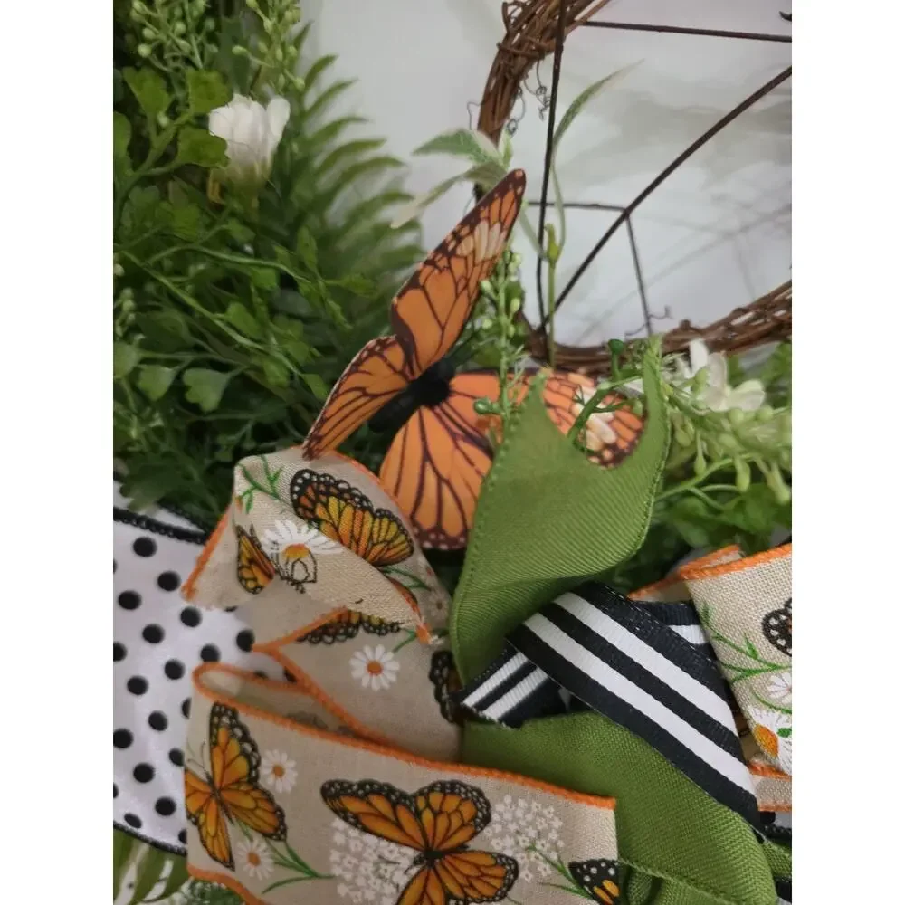 Handmade Butterfly Springtime Moss Daisy Wreath
